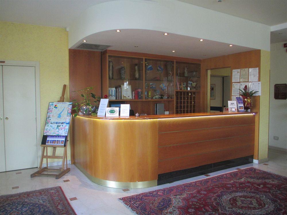 Dori Hotel 3*